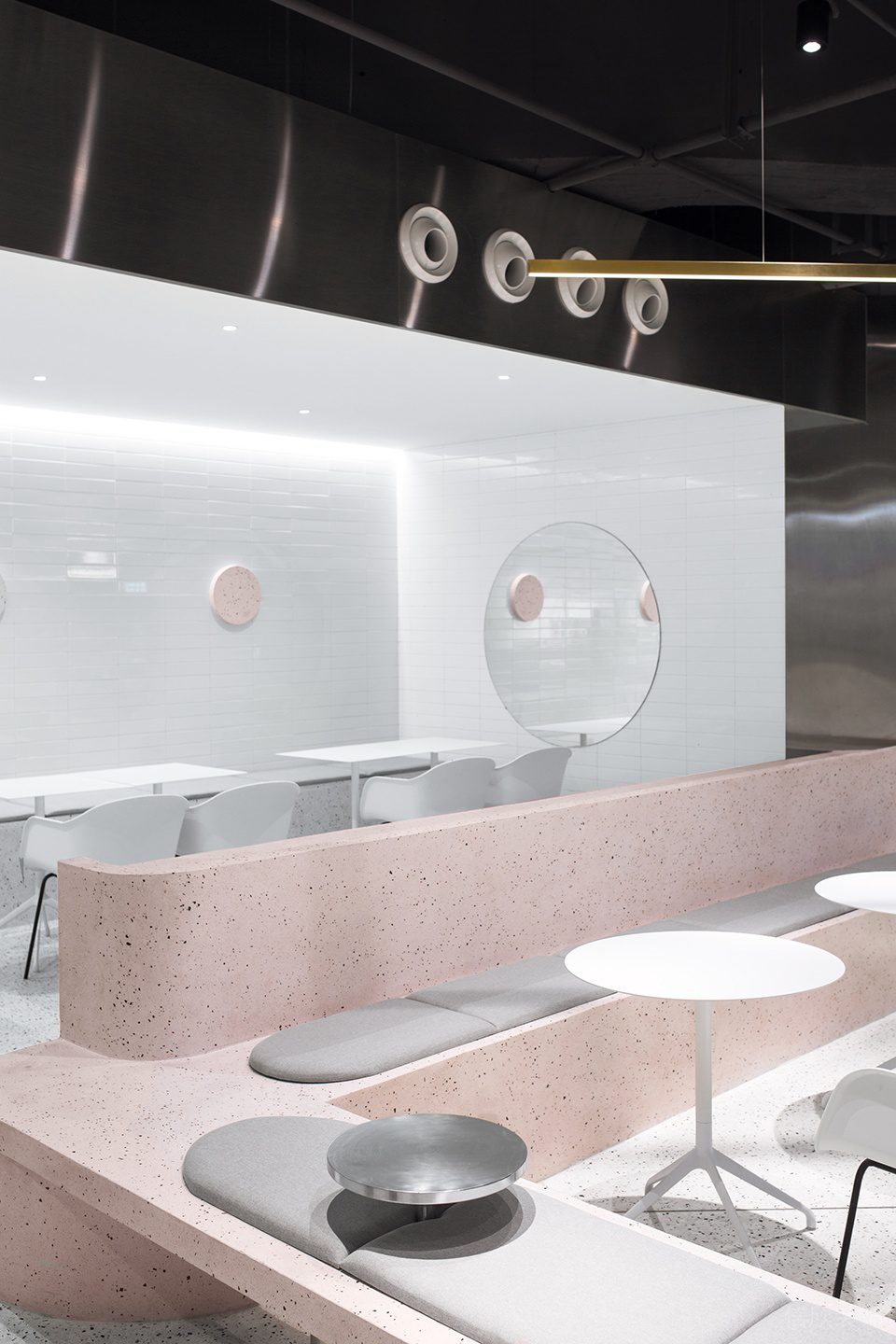 深圳龍崗城龍花園現(xiàn)代簡約風(fēng)格奶茶店裝修案例粉紅色水磨石沙發(fā) 深圳龍崗城龍花園現(xiàn)代簡約風(fēng)格奶茶店裝修案例粉紅色水磨石沙發(fā)