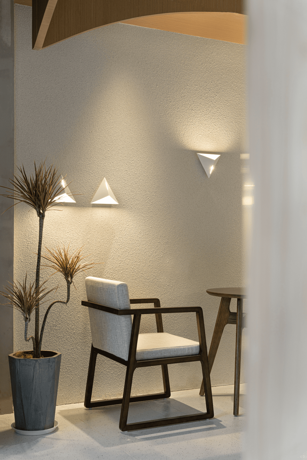 深圳龍崗中海日輝臺(tái)簡(jiǎn)約風(fēng)格休閑茶館裝修案例藝術(shù)壁燈 深圳龍崗中海日輝臺(tái)簡(jiǎn)約風(fēng)格休閑茶館裝修案例藝術(shù)壁燈