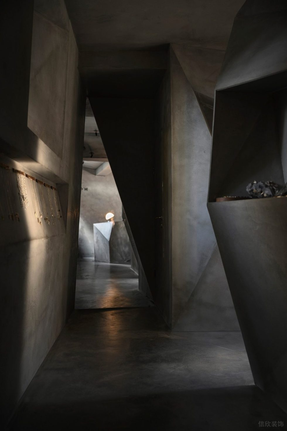 深圳市寶安區(qū)西鄉(xiāng)現(xiàn)代風(fēng)飾品店概念店裝修設(shè)計(jì)過道 深圳市寶安區(qū)西鄉(xiāng)現(xiàn)代風(fēng)飾品店概念店裝修設(shè)計(jì)過道