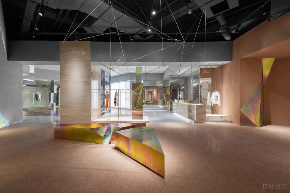 深圳市龍崗區(qū)龍崗中心城x Select 服裝店買手店裝修設(shè)計金屬魅彩島臺 深圳市龍崗區(qū)龍崗中心城x Select 服裝店買手店裝修設(shè)計金屬魅彩島臺