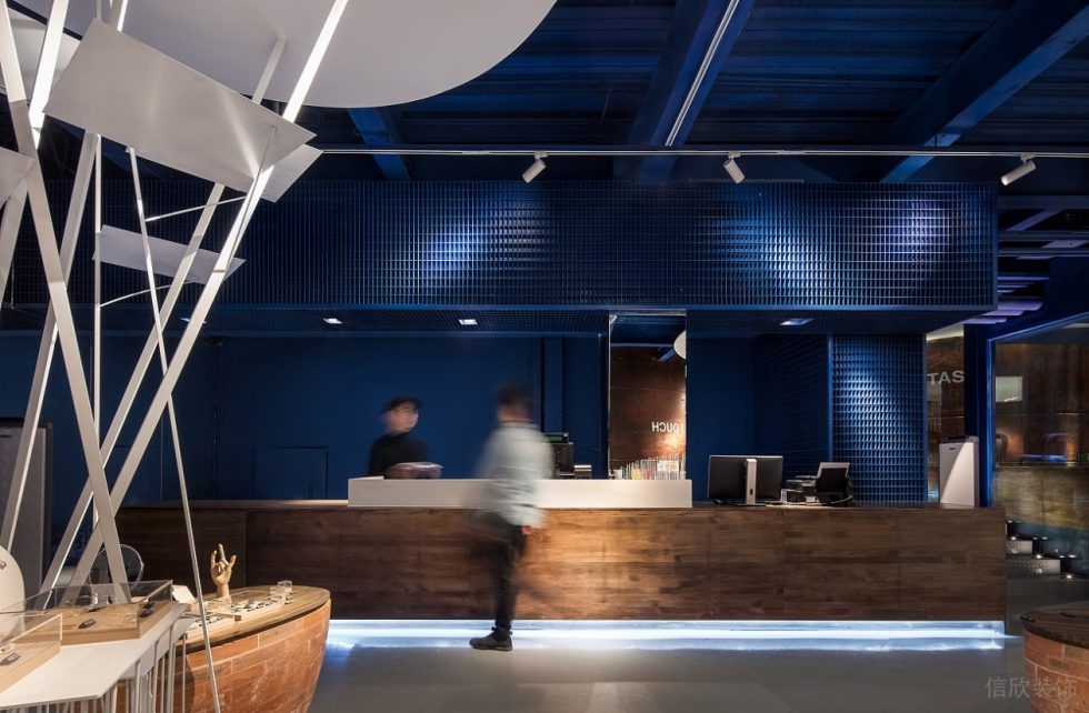 深圳市南山中心城現代風“老廠房”751時尚買手店裝修設計前臺 深圳市南山中心城現代風“老廠房”751時尚買手店裝修設計前臺