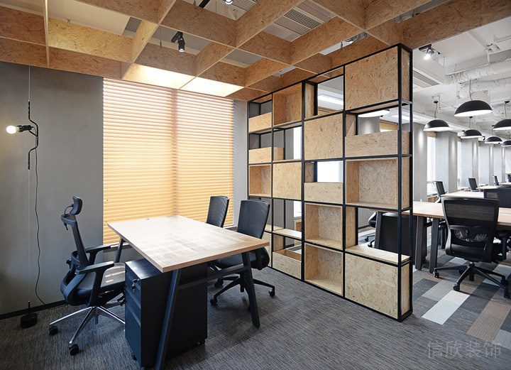 深圳寶安稻興環(huán)球科創(chuàng)中心900平方米現(xiàn)代工業(yè)風辦公室裝修案例高管辦公區(qū) 深圳寶安稻興環(huán)球科創(chuàng)中心900平方米現(xiàn)代工業(yè)風辦公室裝修案例高管辦公區(qū)