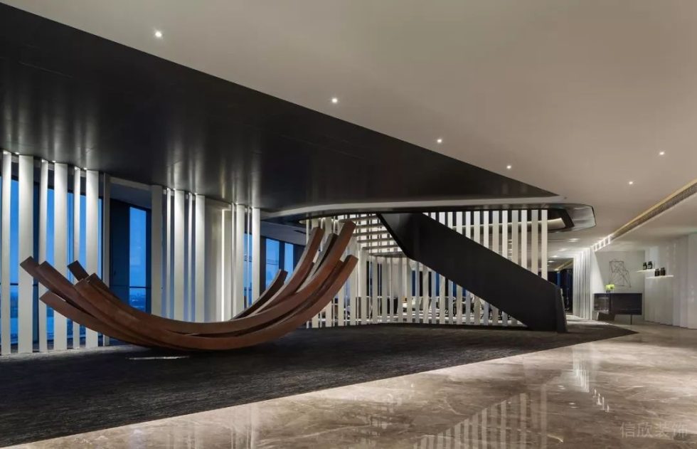 深圳福田中心商務大廈1300平方米黑白灰現代風辦公室裝修案例大堂陳設藝術品 深圳福田中心商務大廈1300平方米黑白灰現代風辦公室裝修案例大堂陳設藝術品