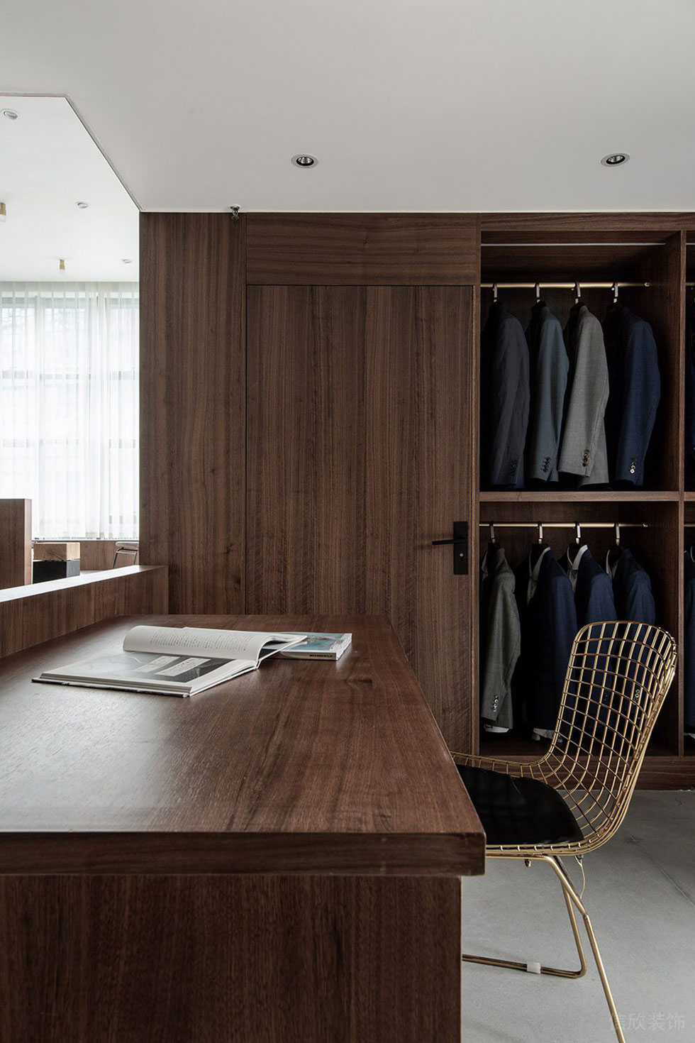 深圳市寶安區松崗現代風redefine西服定制店裝修設計辦公區 深圳市寶安區松崗現代風redefine西服定制店裝修設計辦公區