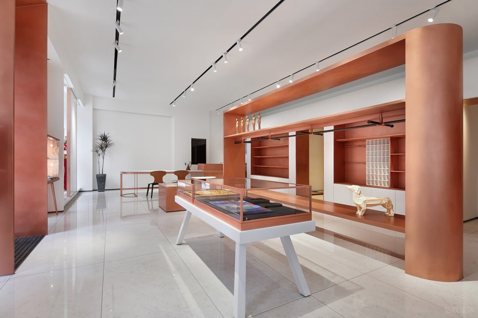 深圳市寶安區西鄉現代風品牌胤一紅幫服裝店中間玻璃展臺裝修設計效果圖 深圳市寶安區西鄉現代風品牌胤一紅幫服裝店中間玻璃展臺裝修設計效果圖