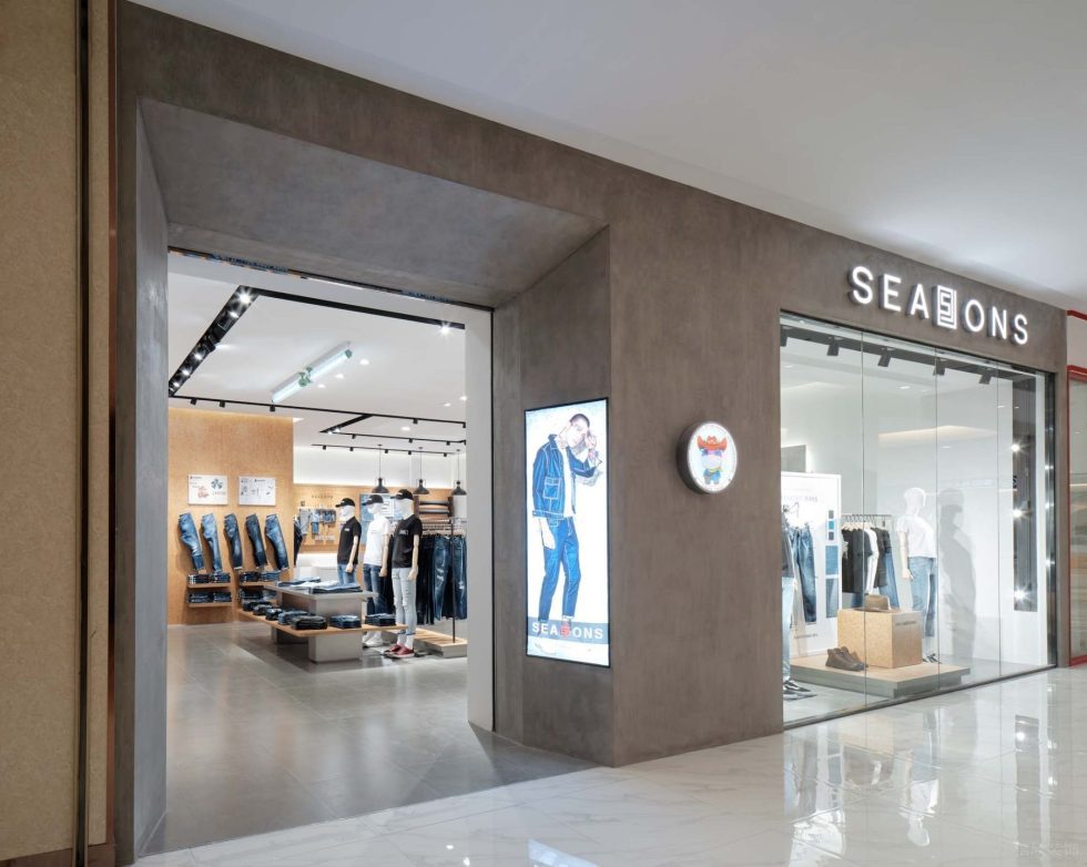 深圳市龍崗區(qū)坪地現(xiàn)代風(fēng)潮牌四季牛仔店鋪門面外觀裝飾設(shè)計(jì)效果圖 深圳市龍崗區(qū)坪地現(xiàn)代風(fēng)潮牌四季牛仔店鋪門面外觀裝飾設(shè)計(jì)效果圖