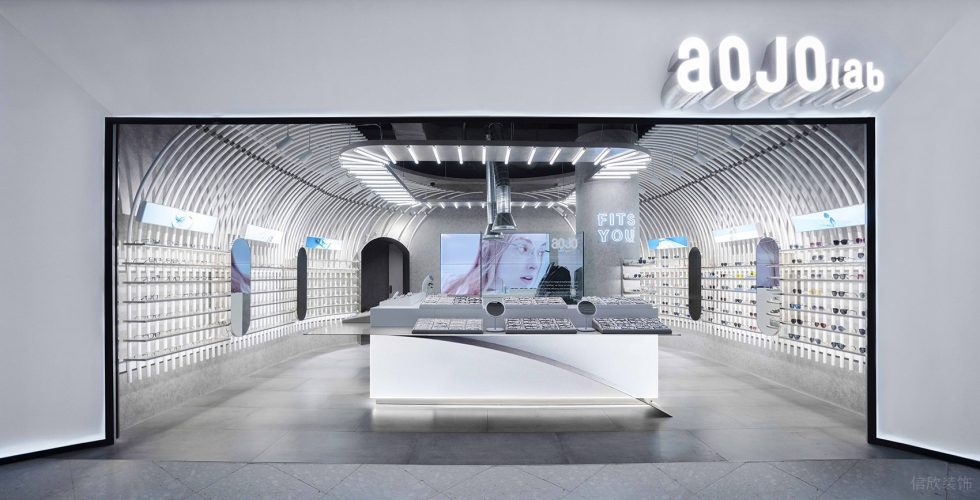 深圳市龍崗區(qū)中心城現(xiàn)代風(fēng)aojo眼鏡店裝修設(shè)計門廳
