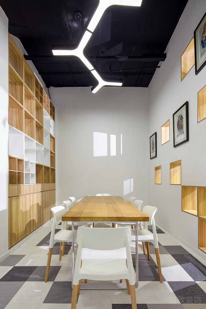 深圳寶安廣興源互聯(lián)網(wǎng)創(chuàng)意園600平方米北歐田園風(fēng)公司裝修案例會議室 深圳寶安廣興源互聯(lián)網(wǎng)創(chuàng)意園600平方米北歐田園風(fēng)公司裝修案例會議室