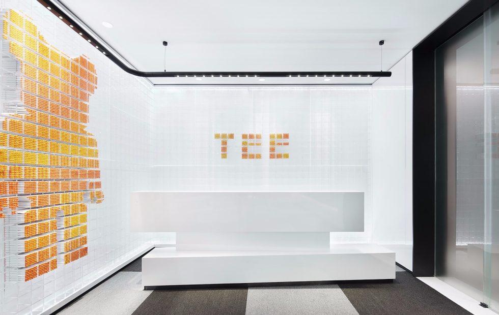 深圳福田萬科濱海云中心150平方米現代主義極簡風辦公室裝修案例前廳接待臺 深圳福田萬科濱海云中心150平方米現代主義極簡風辦公室裝修案例前廳接待臺