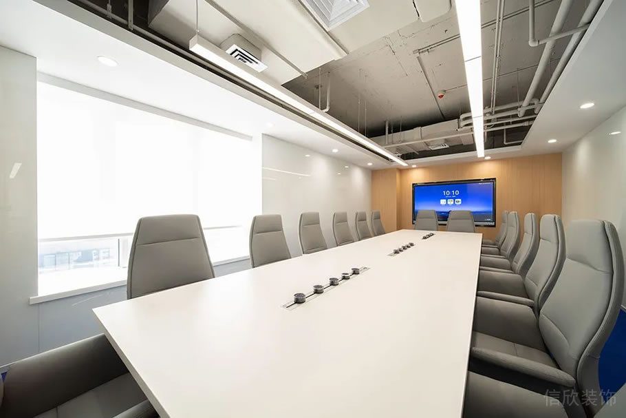 深圳龍崗寶能科技園3000平方米藍(lán)白黃色調(diào)簡約風(fēng)辦公室裝修案例會(huì)議室 深圳龍崗寶能科技園3000平方米藍(lán)白黃色調(diào)簡約風(fēng)辦公室裝修案例會(huì)議室