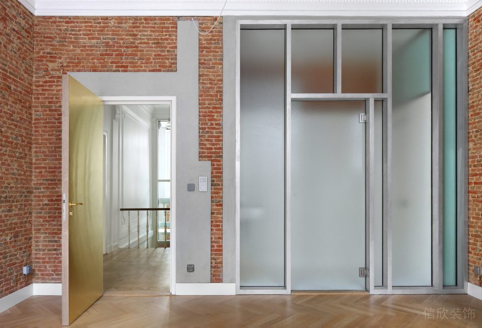 白鹿廣場簡約歐式辦公室裝修設(shè)計方案 磨砂玻璃墻面