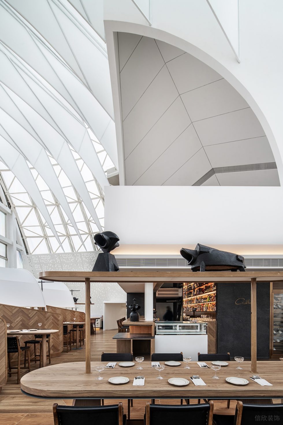 動(dòng)感美式餐廳整體空間裝修設(shè)計(jì)