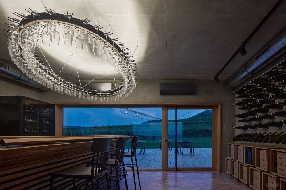 實(shí)木酒吧臺裝修效果圖