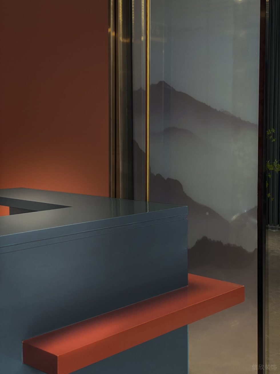 深圳龍華新中式風(fēng)格餐廳藍(lán)色條案時(shí)尚裝修設(shè)計(jì)