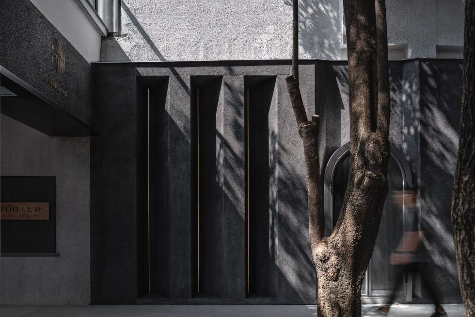 深圳南山工業(yè)風酒吧外墻裝修設計