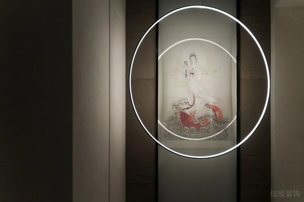 深圳南山區(qū)黑金新中式茶樓圓形氛圍燈帶裝飾設計