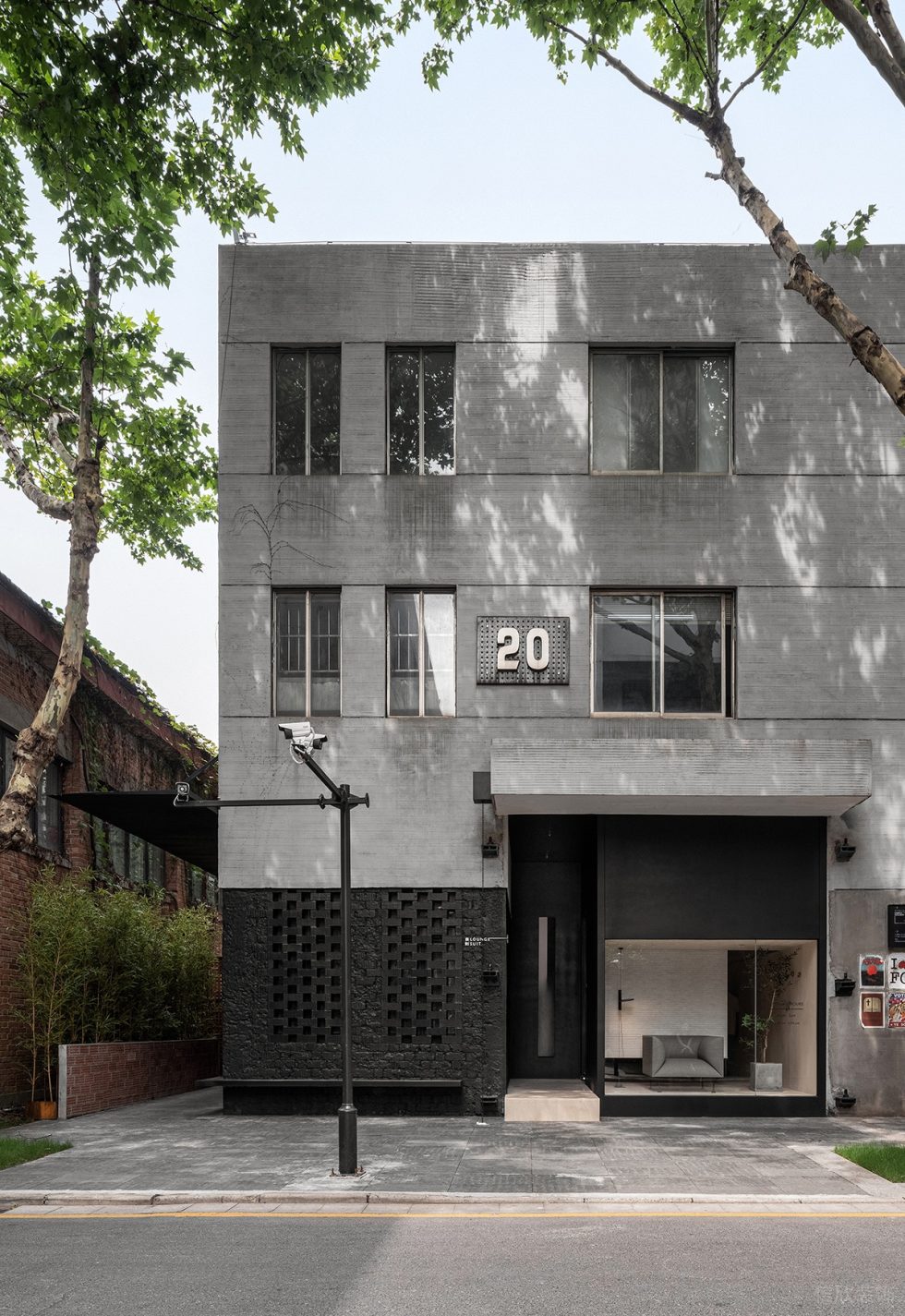 深圳市寶安區(qū)福永lougne Suit服裝定制店裝修設(shè)計(jì)-外立面二 深圳市寶安區(qū)福永lougne Suit服裝定制店裝修設(shè)計(jì)-外立面二