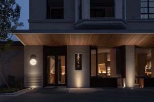 深圳市龍崗區(qū)中式風(fēng)格餐廳禪意外觀裝修設(shè)計