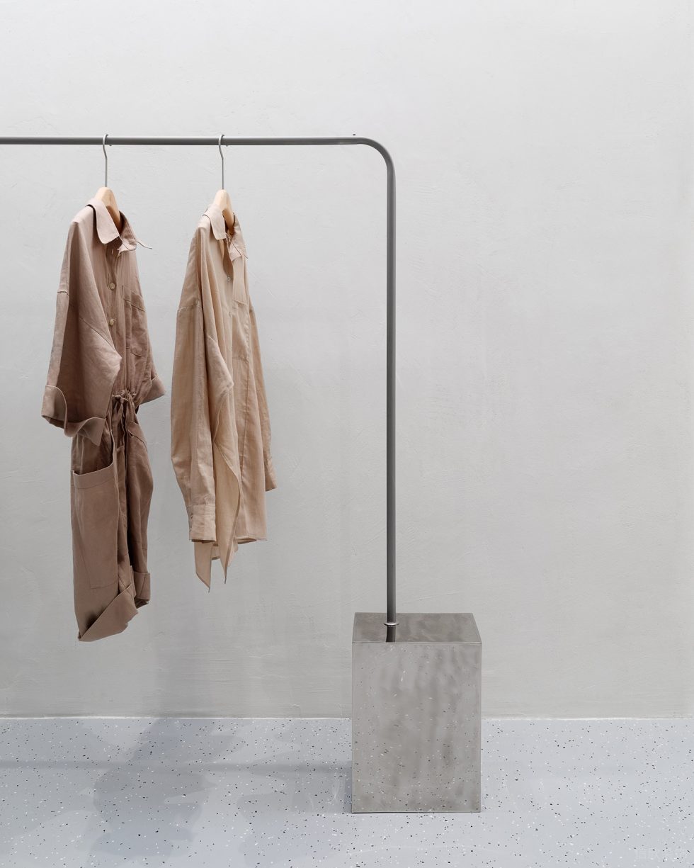 深圳市龍華區大浪侘寂風服裝店裝修設計-展示區 深圳市龍華區大浪侘寂風服裝店裝修設計-展示區