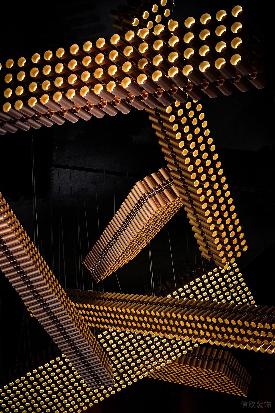 深圳市羅湖區(qū)洪湖現(xiàn)代風(fēng)金逸影城裝修設(shè)計(jì)實(shí)景效果圖-金屬射燈造型 深圳市羅湖區(qū)洪湖現(xiàn)代風(fēng)金逸影城裝修設(shè)計(jì)實(shí)景效果圖-金屬射燈造型