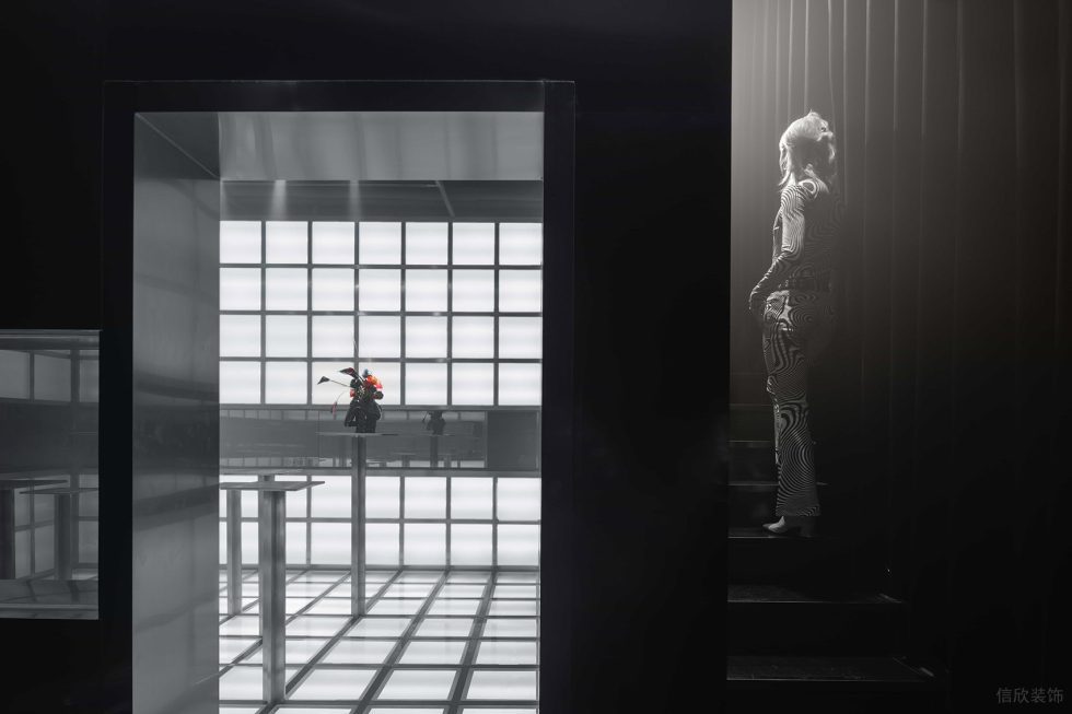 深圳市南山區(qū)南頭現(xiàn)代風dresscode花卉概念店裝修設計-入戶 深圳市南山區(qū)南頭現(xiàn)代風dresscode花卉概念店裝修設計-入戶