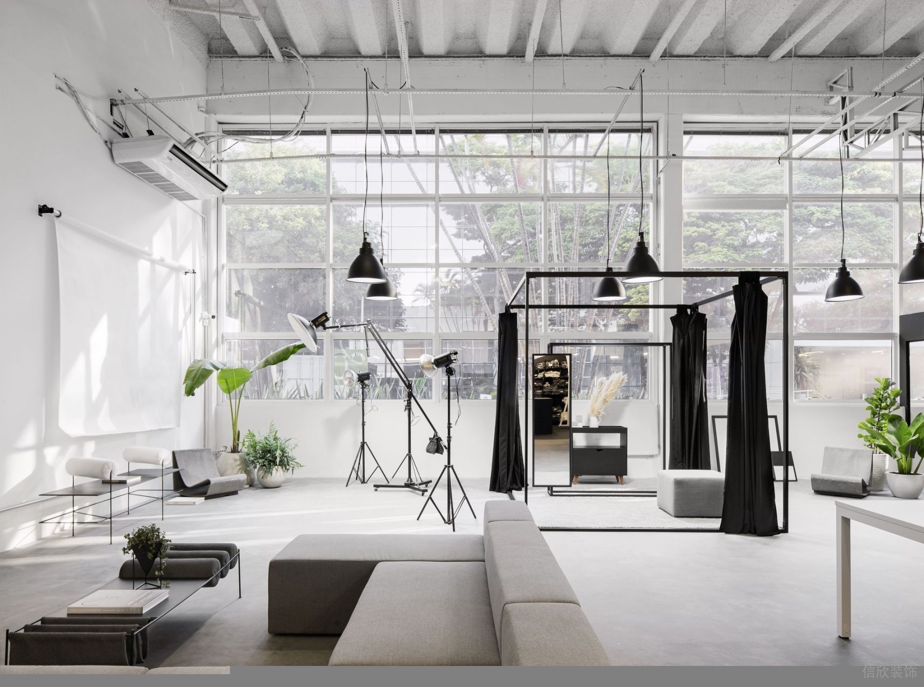 深圳市南山區(qū)西麗tcl國際e城公司簡約工業(yè)風辦公室裝修方案 局部圖