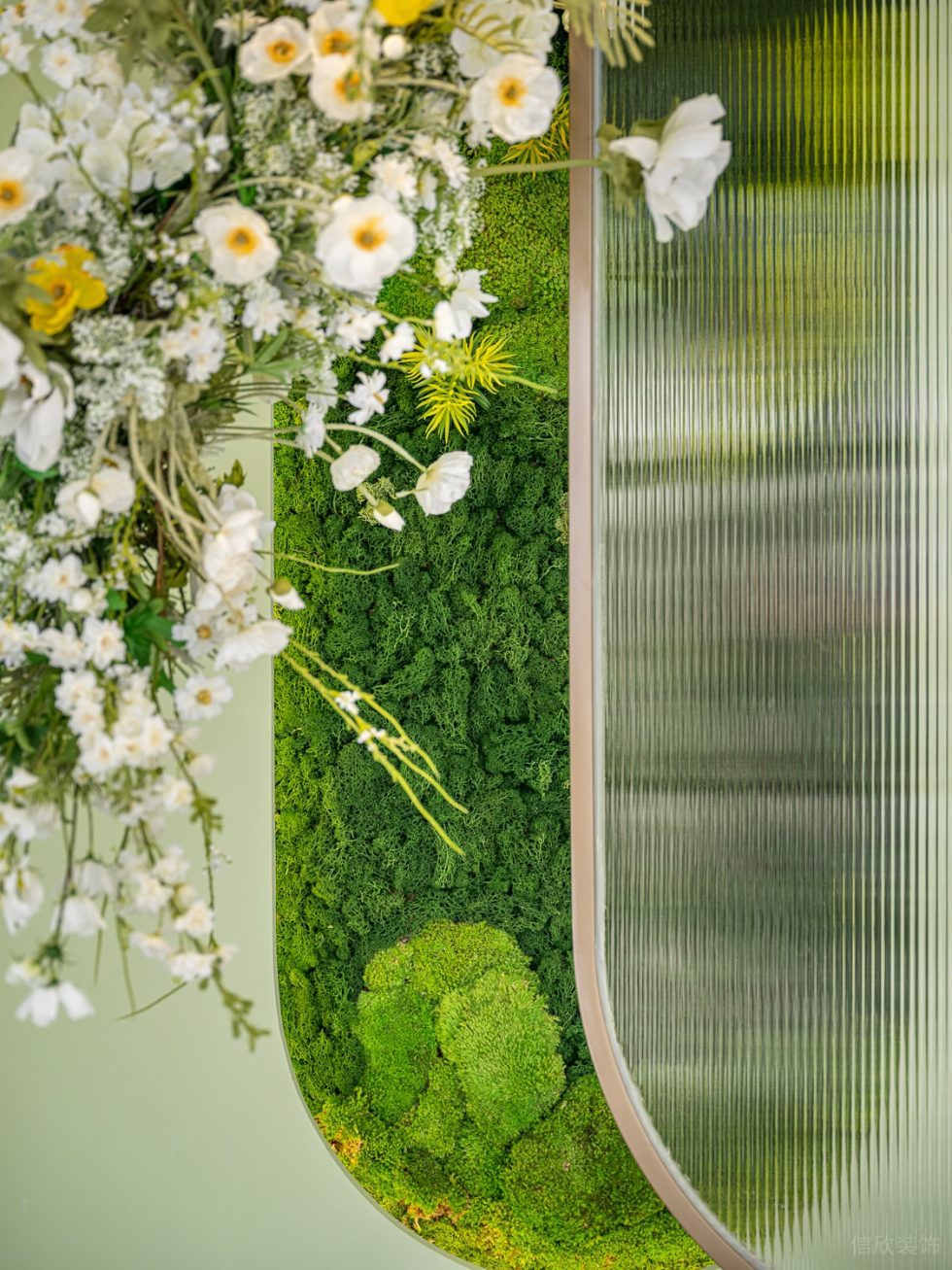 深圳市南山中心區(qū)現(xiàn)代風花店裝修設計實景效果圖-細節(jié)二 深圳市南山中心區(qū)現(xiàn)代風花店裝修設計實景效果圖-細節(jié)二