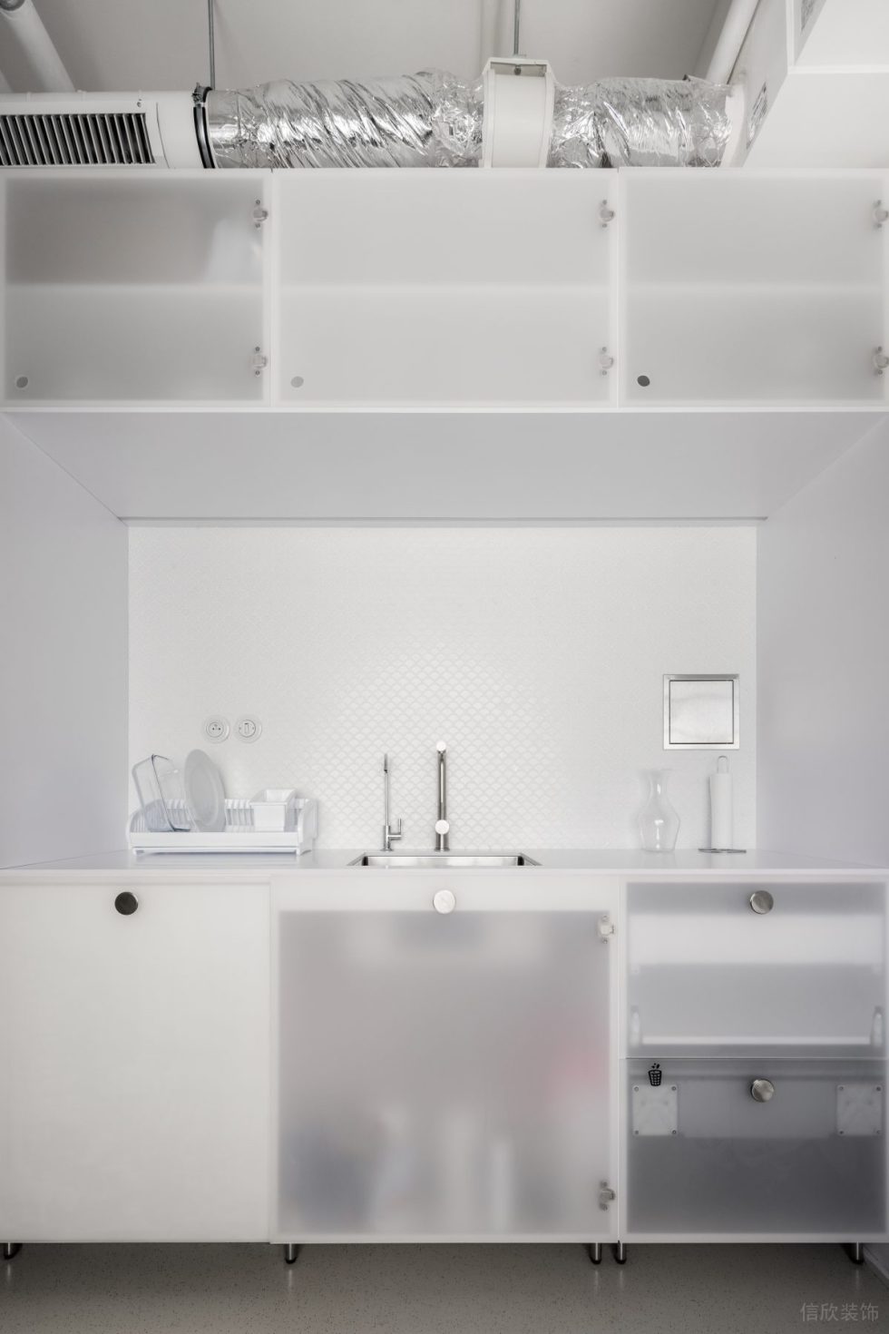 純凈原木風(fēng)辦公室設(shè)計(jì)方案 石英石臺(tái)面茶水間