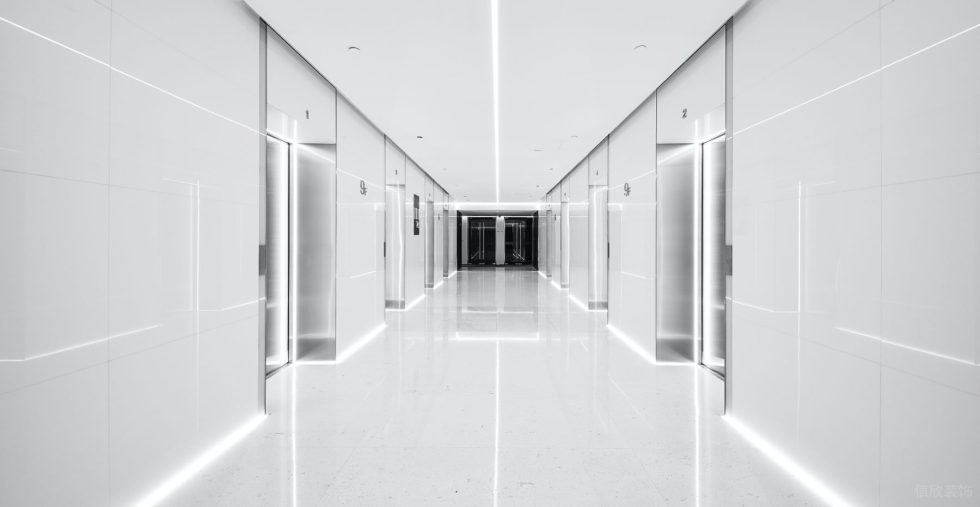 潔白現(xiàn)代風(fēng)辦公室裝修設(shè)計(jì)白色線型燈 潔白現(xiàn)代風(fēng)辦公室裝修設(shè)計(jì)白色線型燈