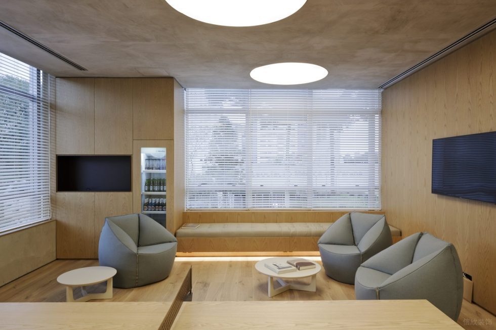 簡約原木風(fēng)辦公室裝修設(shè)計原木色休息室 簡約原木風(fēng)辦公室裝修設(shè)計原木色休息室
