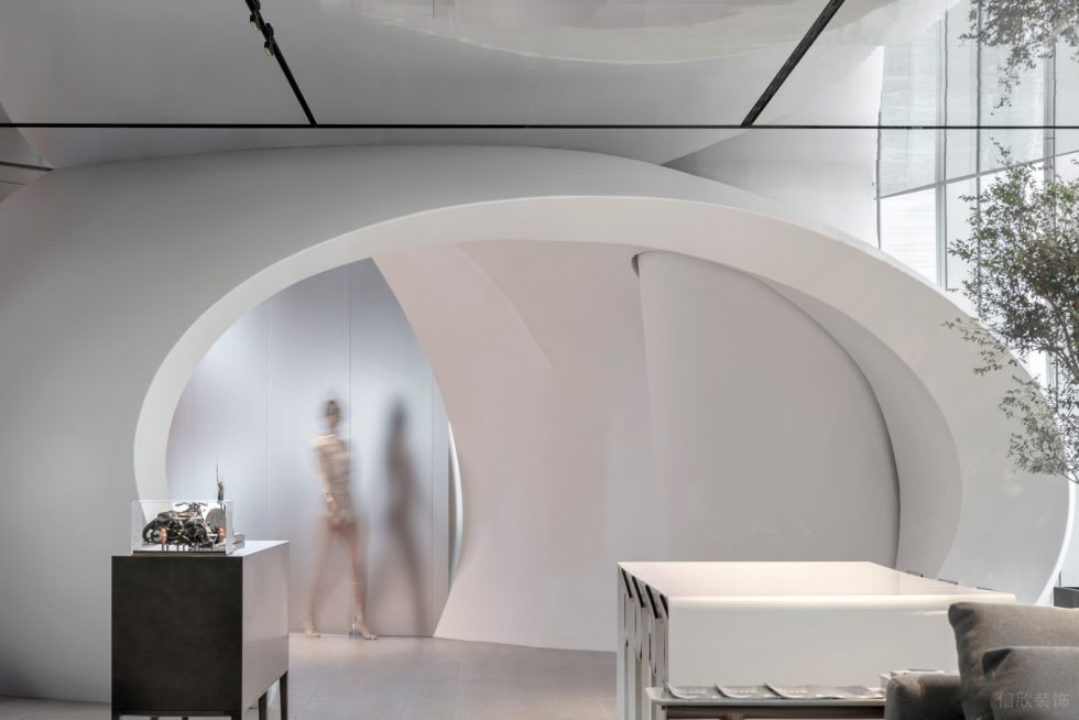 未來(lái)科技風(fēng)辦公室裝修設(shè)計(jì) 過(guò)道弧形拱門