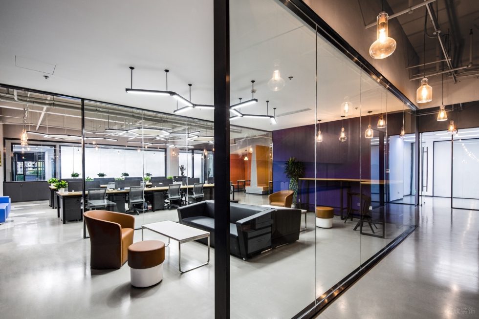 混搭時尚工業(yè)風辦公室裝修設計混搭色休閑區(qū) 混搭時尚工業(yè)風辦公室裝修設計混搭色休閑區(qū)