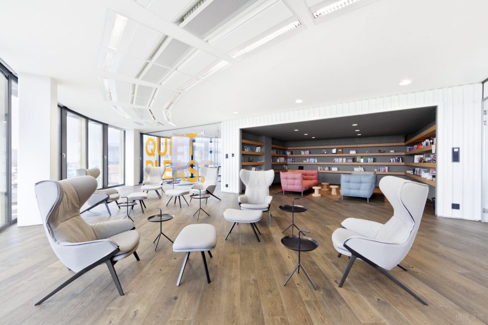 簡約混搭風(fēng)辦公室裝修設(shè)計暖白色多功能休閑廳 簡約混搭風(fēng)辦公室裝修設(shè)計暖白色多功能休閑廳