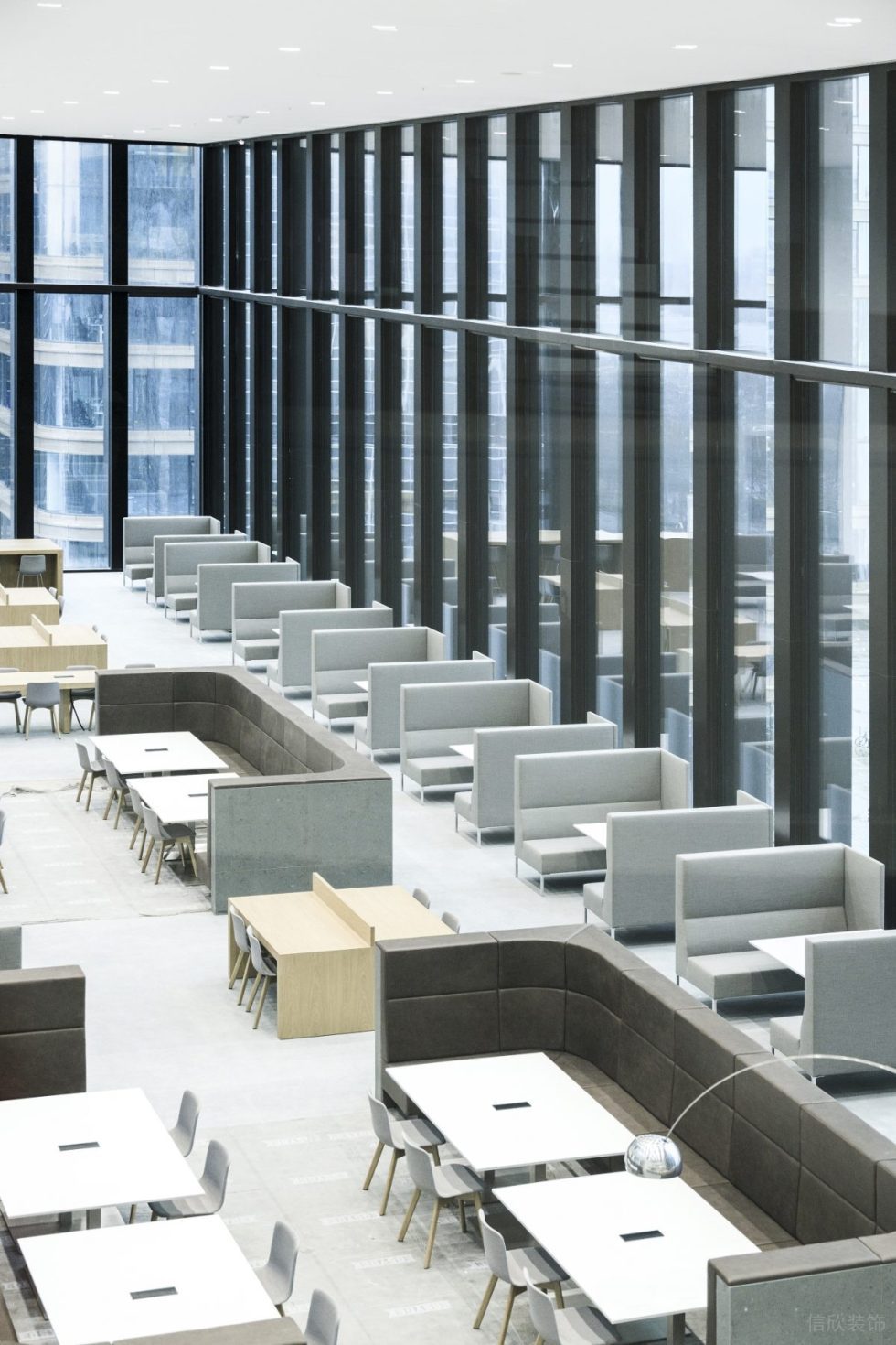 素雅現代風辦公室裝修設計淡色系洽談接待廳 素雅現代風辦公室裝修設計淡色系洽談接待廳