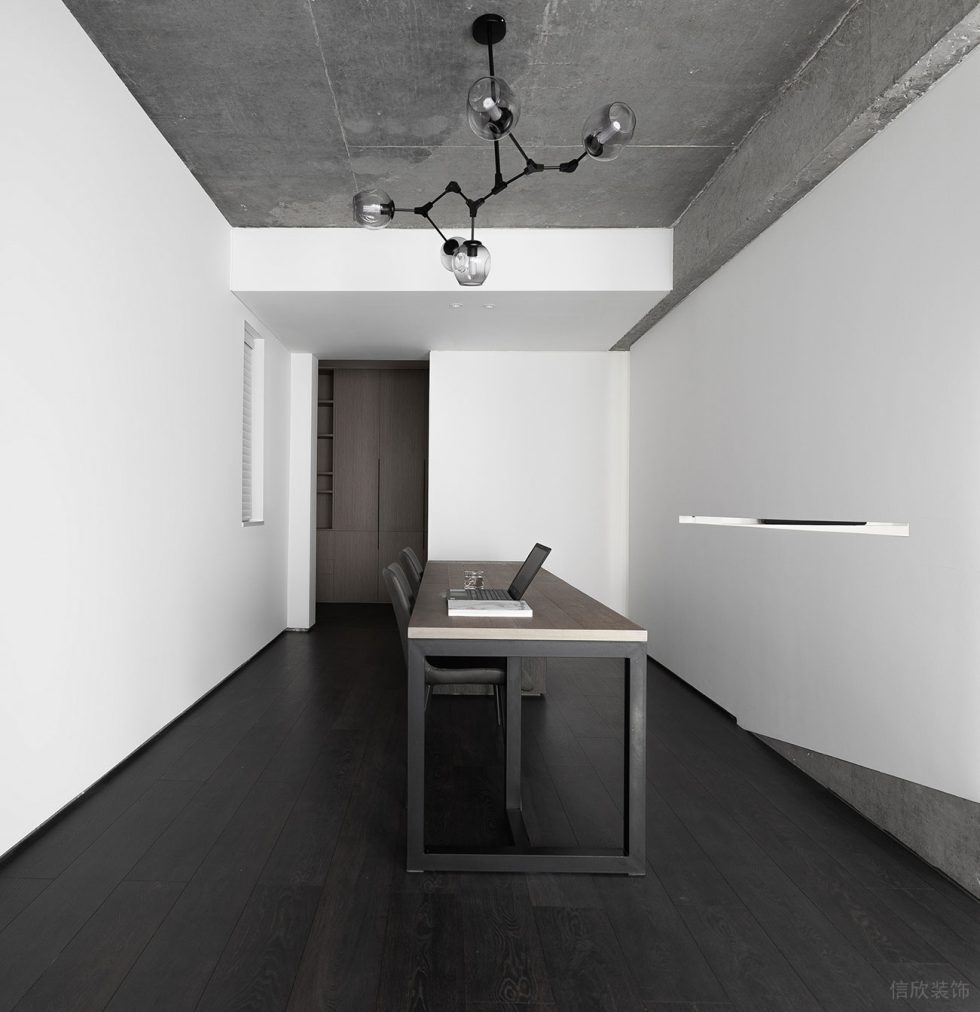 深圳龍華極簡風(fēng)格工作室辦公空間裝修設(shè)計 辦公區(qū)