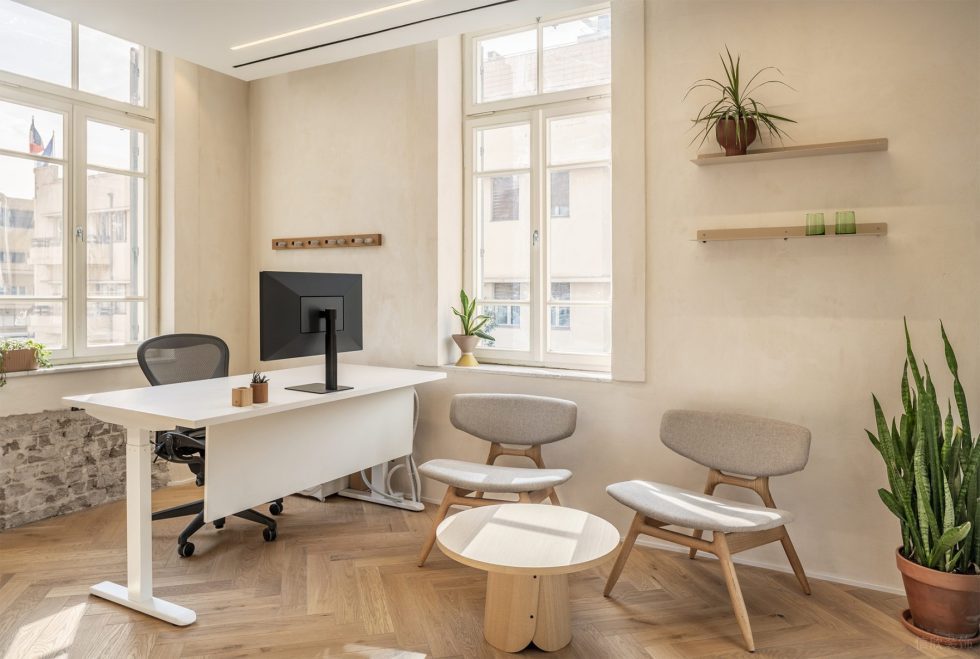 自然簡約風辦公室裝修設計暖白色經理辦公室 自然簡約風辦公室裝修設計暖白色經理辦公室