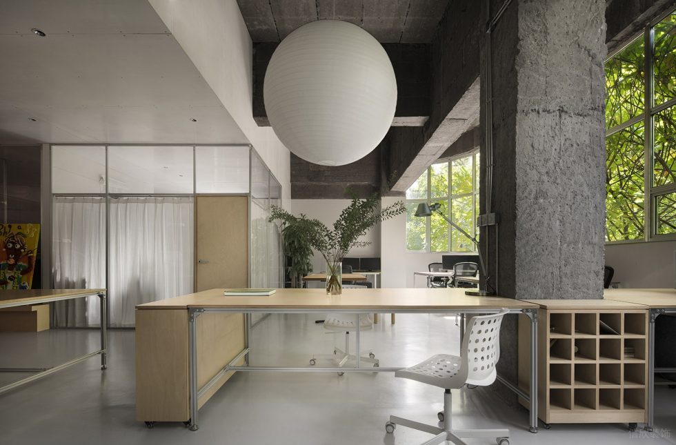 淡色簡約風辦公室裝修設計主管辦公區 淡色簡約風辦公室裝修設計主管辦公區