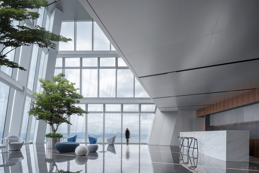 高級(jí)灰現(xiàn)代簡(jiǎn)約風(fēng)辦公室裝修設(shè)計(jì)白色水吧 高級(jí)灰現(xiàn)代簡(jiǎn)約風(fēng)辦公室裝修設(shè)計(jì)白色水吧