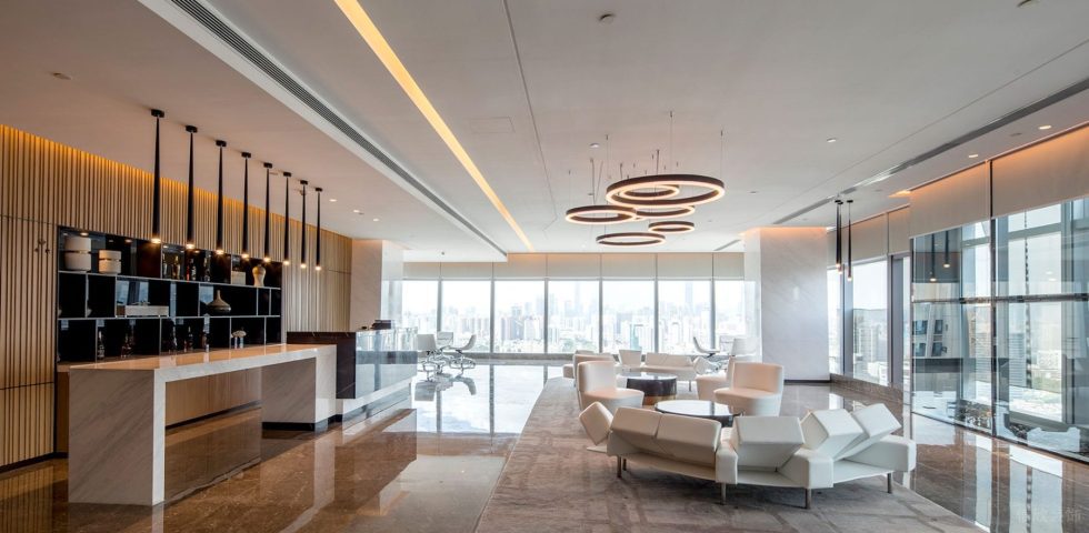 暖色調(diào)現(xiàn)代輕奢風辦公室裝修設(shè)計暖白色會客廳 暖色調(diào)現(xiàn)代輕奢風辦公室裝修設(shè)計暖白色會客廳