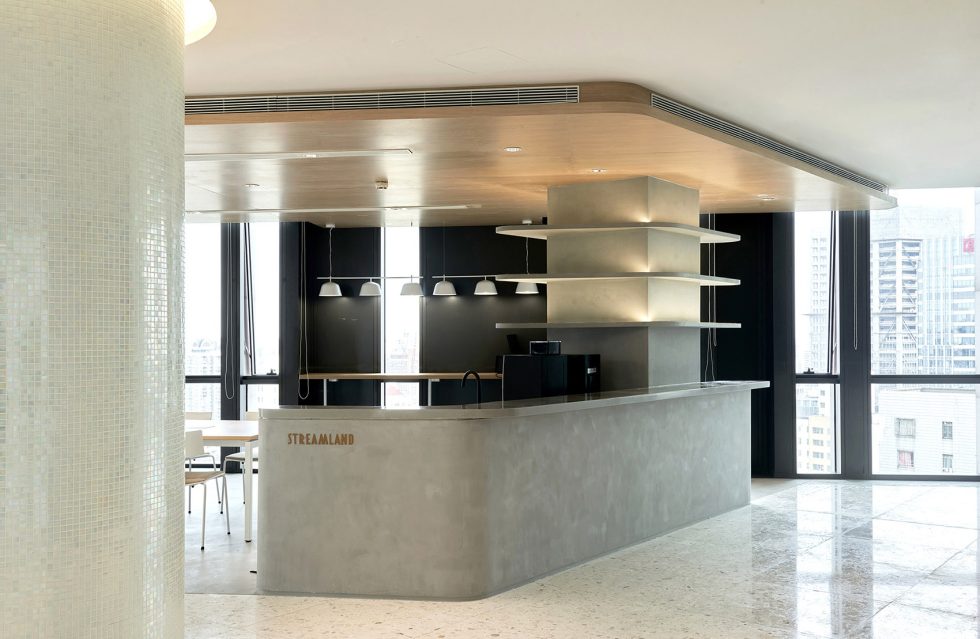 暖色黑白灰極簡風(fēng)辦公室裝修設(shè)計(jì)灰色調(diào)水吧 暖色黑白灰極簡風(fēng)辦公室裝修設(shè)計(jì)灰色調(diào)水吧