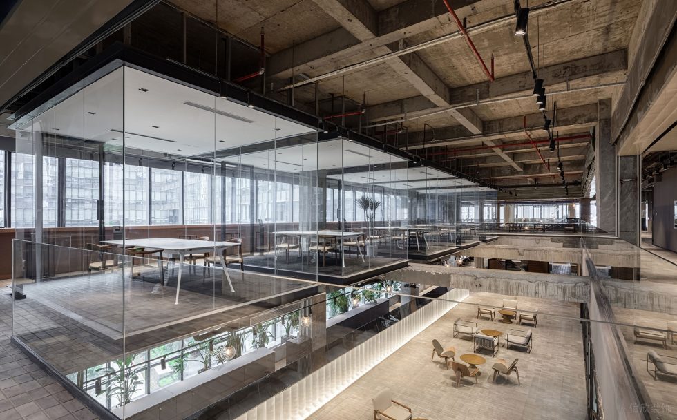 淺灰色簡約工業(yè)風辦公室裝修設計淺灰色玻璃房接待室 淺灰色簡約工業(yè)風辦公室裝修設計淺灰色玻璃房接待室