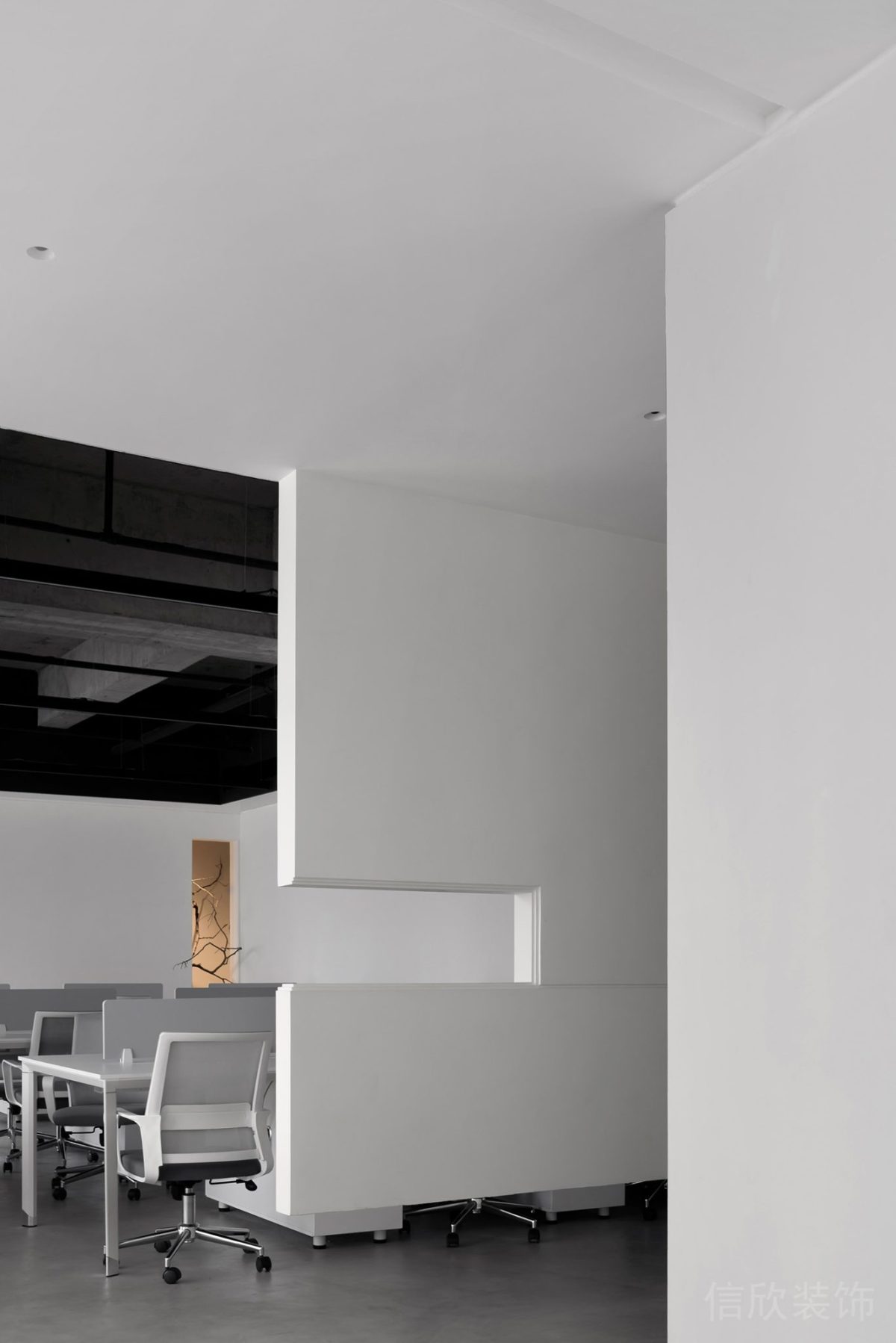 純白極簡(jiǎn)風(fēng)格辦公空間裝修設(shè)計(jì)辦公區(qū)