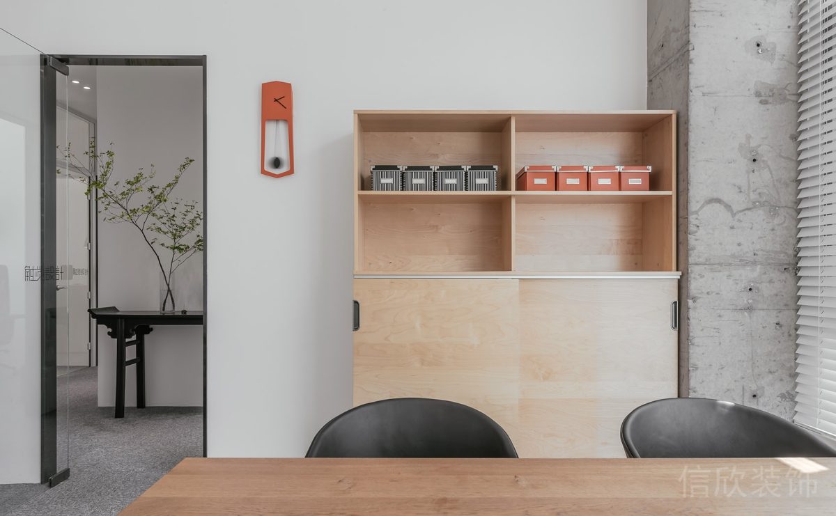 木飾面柜體設(shè)計(jì)