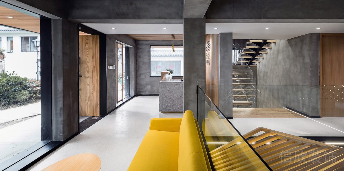 現(xiàn)代中式工業(yè)風(fēng)黃色沙發(fā)休息區(qū)域設(shè)計