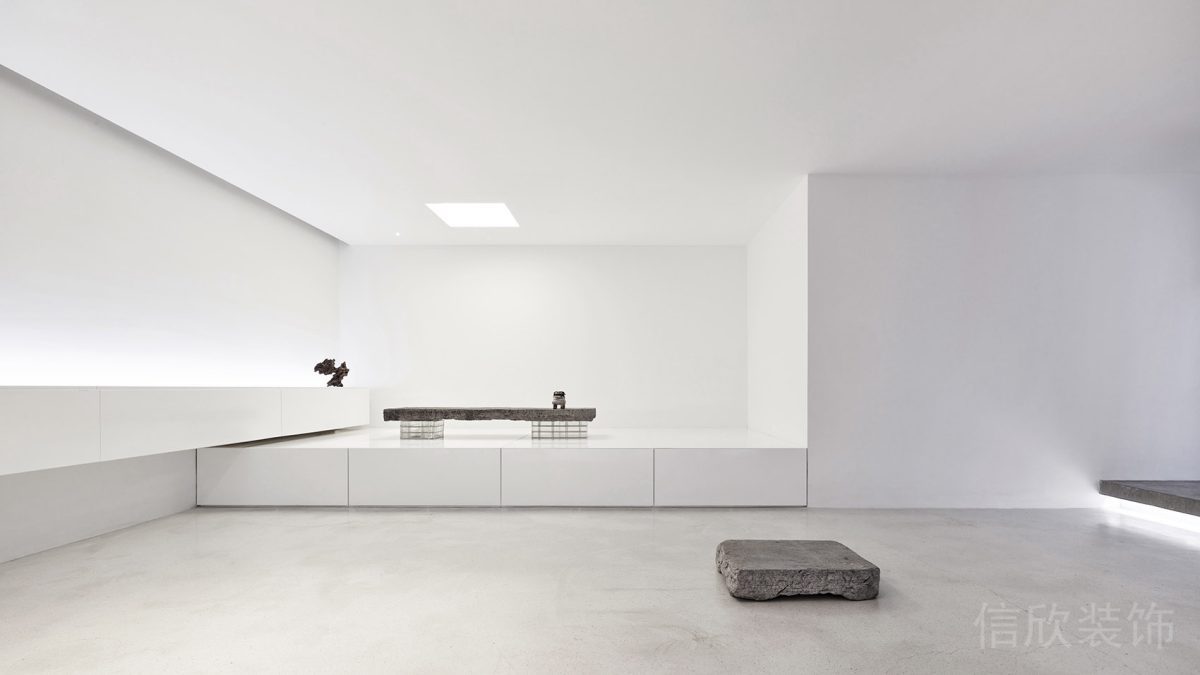 純白極簡風(fēng)辦公空間柜體設(shè)計