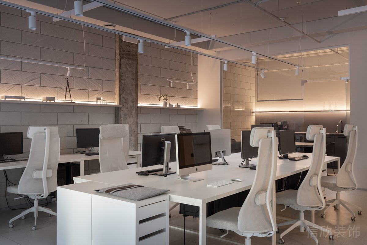 純白簡約風(fēng)辦公空間開放辦公區(qū)吊頂設(shè)計(jì)