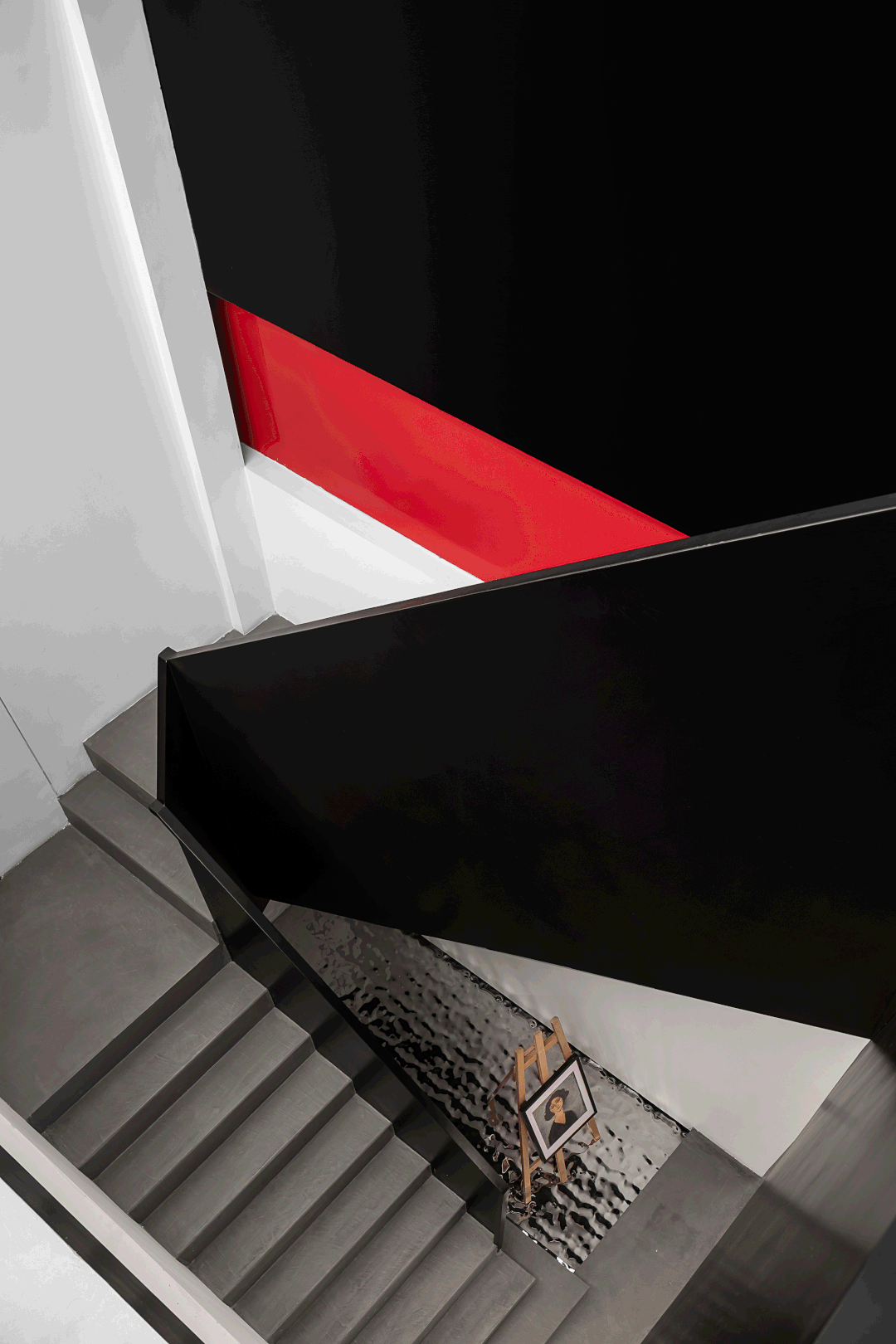 工業(yè)風(fēng)水泥階梯鋼材扶手裝修設(shè)計