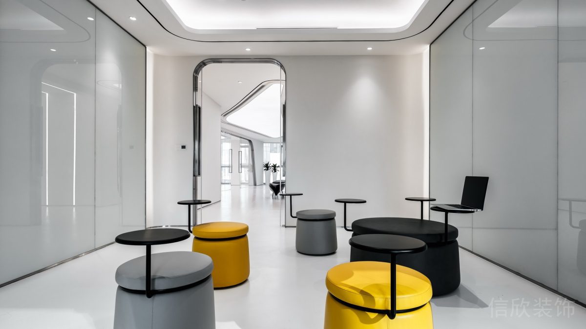 黑白極簡風辦公空間休閑區(qū)裝修設(shè)計