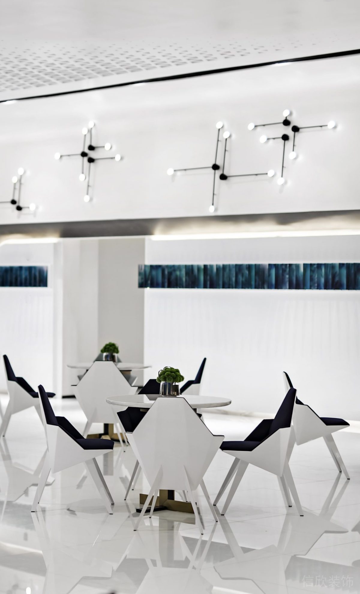 幾何線條創(chuàng)意休息區(qū)員工開放區(qū)域辦公室裝修