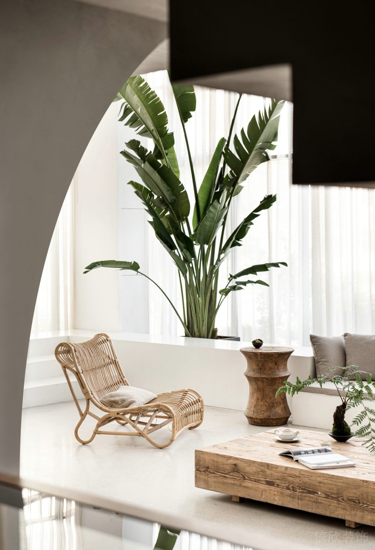 現代中式原木躺椅柜子辦公室裝修設計